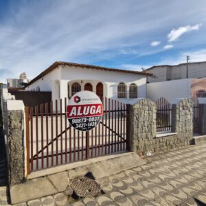 CASA 4/4 BAIRRO RECREIO