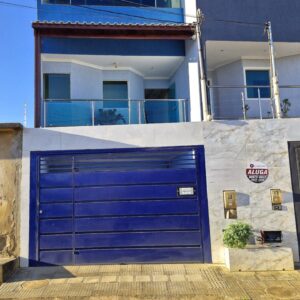 CASA TRIPLEX 4/4 FELICIA