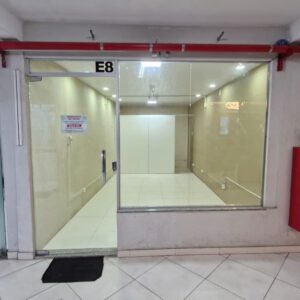 SALA COMERCIAL E-08 GALERIA PANVICON